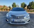 Сірий Ніссан Альтіма, об'ємом двигуна 2.5 л та пробігом 219 тис. км за 8900 $, фото 1 на Automoto.ua