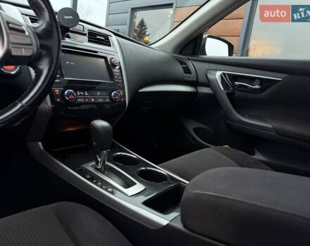 Серый Ниссан Альтима, объемом двигателя 2.49 л и пробегом 211 тыс. км за 9700 $, фото 33 на Automoto.ua