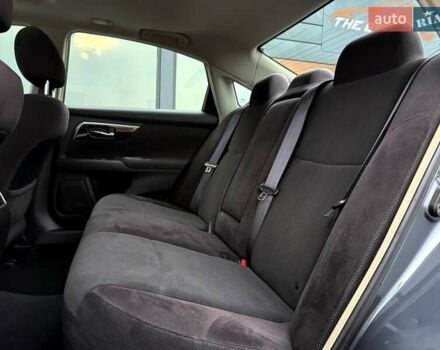 Серый Ниссан Альтима, объемом двигателя 2.49 л и пробегом 211 тыс. км за 9700 $, фото 36 на Automoto.ua