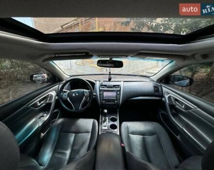 Серый Ниссан Альтима, объемом двигателя 2.5 л и пробегом 235 тыс. км за 7999 $, фото 48 на Automoto.ua