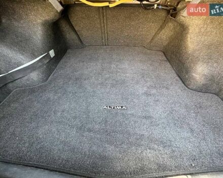 Серый Ниссан Альтима, объемом двигателя 2.5 л и пробегом 235 тыс. км за 7999 $, фото 38 на Automoto.ua