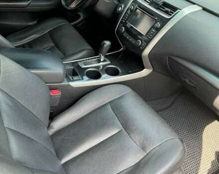 Серый Ниссан Альтима, объемом двигателя 2.5 л и пробегом 235 тыс. км за 7999 $, фото 26 на Automoto.ua