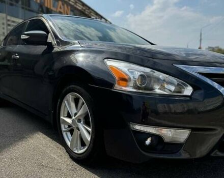 Серый Ниссан Альтима, объемом двигателя 2.5 л и пробегом 235 тыс. км за 7999 $, фото 3 на Automoto.ua