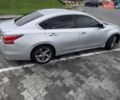 Серый Ниссан Альтима, объемом двигателя 2.5 л и пробегом 320 тыс. км за 8800 $, фото 3 на Automoto.ua