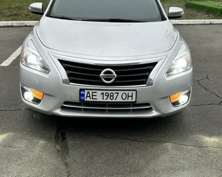 Сірий Ніссан Альтіма, об'ємом двигуна 2.49 л та пробігом 162 тис. км за 11000 $, фото 2 на Automoto.ua