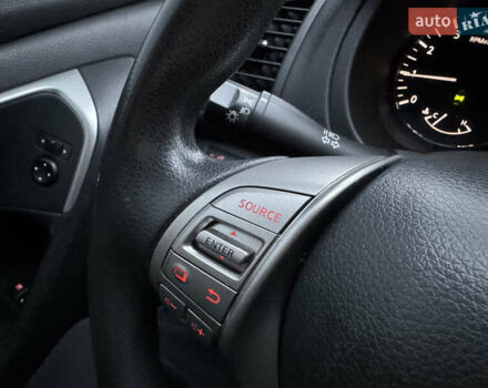 Сірий Ніссан Альтіма, об'ємом двигуна 2.49 л та пробігом 255 тис. км за 10490 $, фото 21 на Automoto.ua