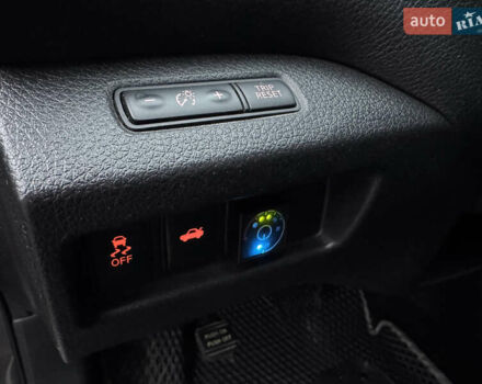 Сірий Ніссан Альтіма, об'ємом двигуна 2.49 л та пробігом 255 тис. км за 10490 $, фото 16 на Automoto.ua