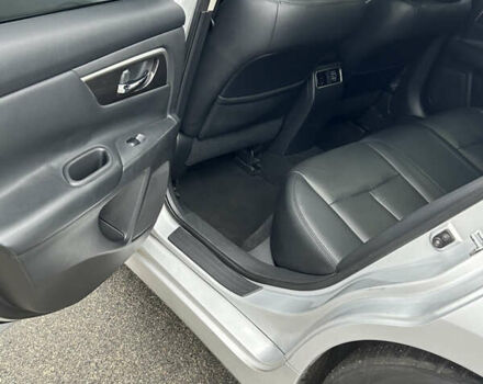 Сірий Ніссан Альтіма, об'ємом двигуна 2.49 л та пробігом 162 тис. км за 11000 $, фото 9 на Automoto.ua