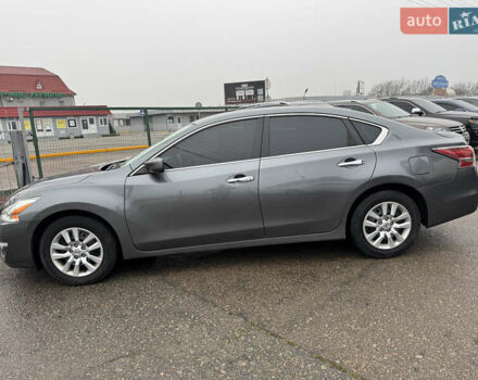 Сірий Ніссан Альтіма, об'ємом двигуна 2.49 л та пробігом 255 тис. км за 10490 $, фото 10 на Automoto.ua