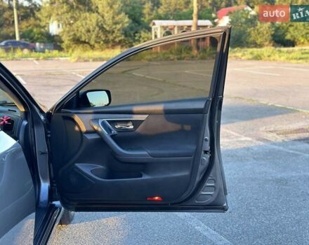 Сірий Ніссан Альтіма, об'ємом двигуна 2.49 л та пробігом 193 тис. км за 10000 $, фото 19 на Automoto.ua