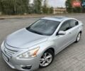 Сірий Ніссан Альтіма, об'ємом двигуна 2.5 л та пробігом 285 тис. км за 8900 $, фото 1 на Automoto.ua