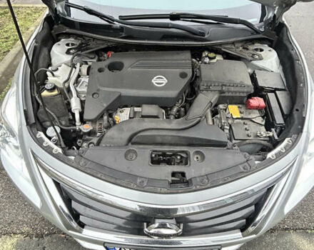 Сірий Ніссан Альтіма, об'ємом двигуна 2.49 л та пробігом 162 тис. км за 11000 $, фото 11 на Automoto.ua