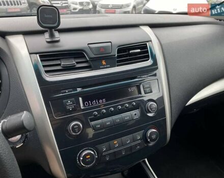 Серый Ниссан Альтима, объемом двигателя 2.49 л и пробегом 178 тыс. км за 7500 $, фото 14 на Automoto.ua