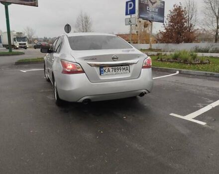 Серый Ниссан Альтима, объемом двигателя 2.49 л и пробегом 245 тыс. км за 8700 $, фото 5 на Automoto.ua