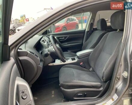 Серый Ниссан Альтима, объемом двигателя 2.49 л и пробегом 178 тыс. км за 7500 $, фото 16 на Automoto.ua