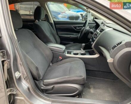 Серый Ниссан Альтима, объемом двигателя 2.49 л и пробегом 178 тыс. км за 7500 $, фото 22 на Automoto.ua