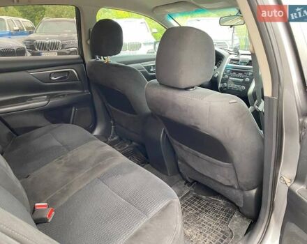 Серый Ниссан Альтима, объемом двигателя 2.49 л и пробегом 178 тыс. км за 7500 $, фото 21 на Automoto.ua