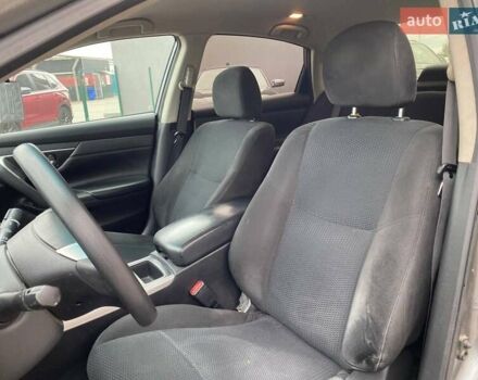 Серый Ниссан Альтима, объемом двигателя 2.49 л и пробегом 178 тыс. км за 7500 $, фото 17 на Automoto.ua