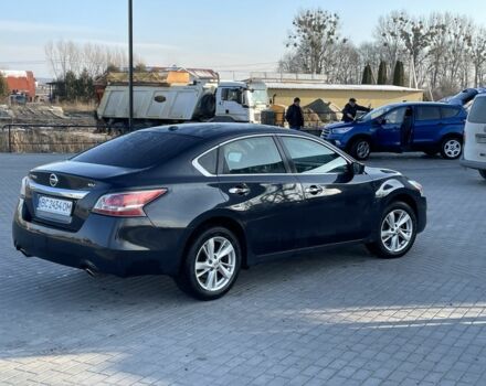 Серый Ниссан Альтима, объемом двигателя 2.5 л и пробегом 150 тыс. км за 9500 $, фото 2 на Automoto.ua