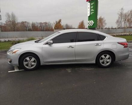 Серый Ниссан Альтима, объемом двигателя 2.49 л и пробегом 245 тыс. км за 8700 $, фото 1 на Automoto.ua