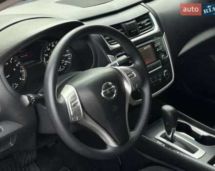 Ниссан Альтима 2016 в Николаеве на Automoto.ua Серый Ниссан Альтима, объемом двигателя 2.49 л и пробегом 191 тыс. км за 9999 $, фото 8 на Automoto.ua