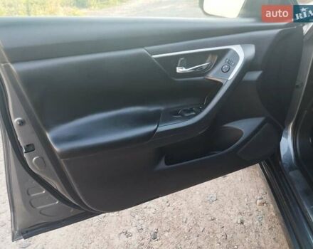 Серый Ниссан Альтима, объемом двигателя 2.5 л и пробегом 116 тыс. км за 10500 $, фото 23 на Automoto.ua
