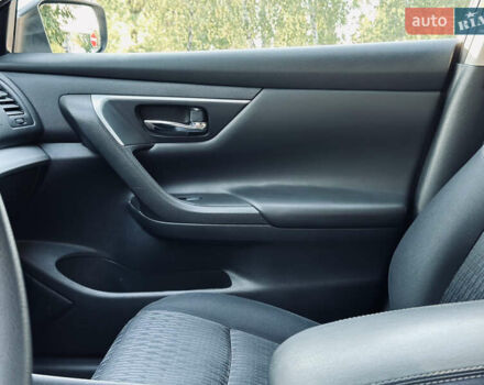 Серый Ниссан Альтима, объемом двигателя 2.49 л и пробегом 76 тыс. км за 10499 $, фото 59 на Automoto.ua