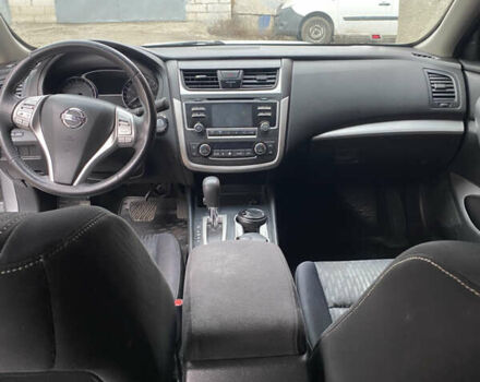 Сірий Ніссан Альтіма, об'ємом двигуна 2.49 л та пробігом 160 тис. км за 8700 $, фото 11 на Automoto.ua