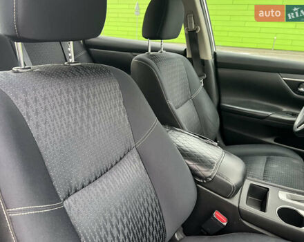 Сірий Ніссан Альтіма, об'ємом двигуна 2.49 л та пробігом 179 тис. км за 9900 $, фото 31 на Automoto.ua