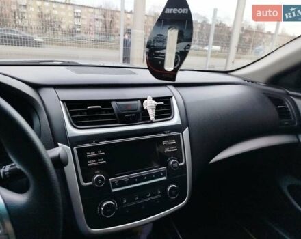 Серый Ниссан Альтима, объемом двигателя 2.49 л и пробегом 119 тыс. км за 9800 $, фото 5 на Automoto.ua