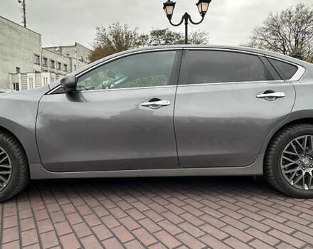 Серый Ниссан Альтима, объемом двигателя 2.49 л и пробегом 256 тыс. км за 9999 $, фото 17 на Automoto.ua