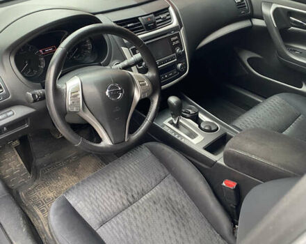 Сірий Ніссан Альтіма, об'ємом двигуна 2.49 л та пробігом 160 тис. км за 8700 $, фото 9 на Automoto.ua