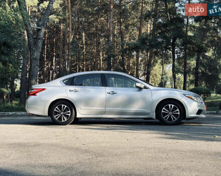 Серый Ниссан Альтима, объемом двигателя 2.49 л и пробегом 76 тыс. км за 10499 $, фото 13 на Automoto.ua