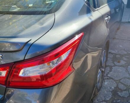 Ниссан Альтима 2016 в Одессе на Automoto.ua Серый Ниссан Альтима, объемом двигателя 2.5 л и пробегом 190 тыс. км за 8700 $, фото 3 на Automoto.ua