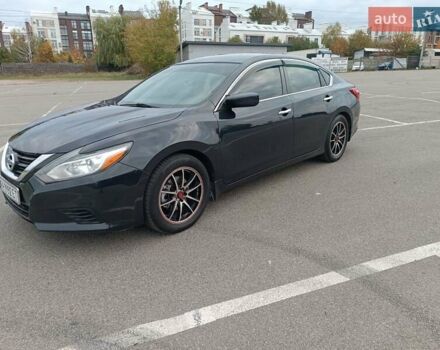 Сірий Ніссан Альтіма, об'ємом двигуна 2.49 л та пробігом 209 тис. км за 10000 $, фото 5 на Automoto.ua