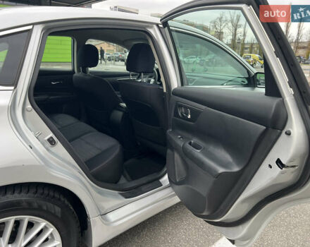 Сірий Ніссан Альтіма, об'ємом двигуна 2.49 л та пробігом 179 тис. км за 9900 $, фото 40 на Automoto.ua