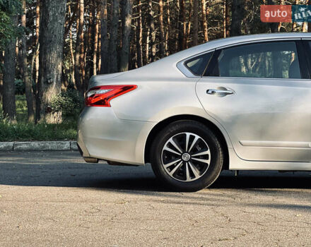 Серый Ниссан Альтима, объемом двигателя 2.49 л и пробегом 76 тыс. км за 10499 $, фото 14 на Automoto.ua