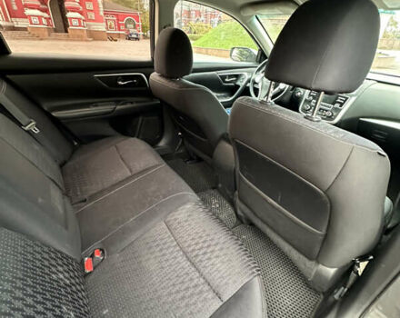 Серый Ниссан Альтима, объемом двигателя 2.49 л и пробегом 256 тыс. км за 9999 $, фото 20 на Automoto.ua