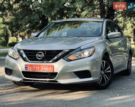 Серый Ниссан Альтима, объемом двигателя 2.49 л и пробегом 76 тыс. км за 10499 $, фото 8 на Automoto.ua