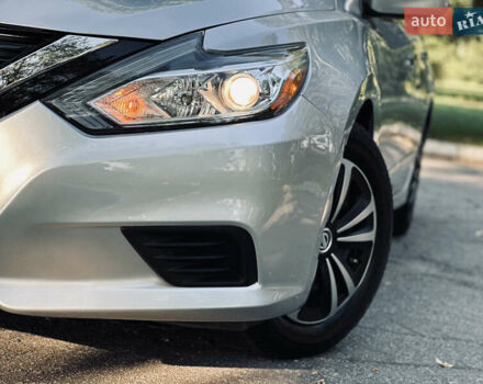 Серый Ниссан Альтима, объемом двигателя 2.49 л и пробегом 76 тыс. км за 10499 $, фото 9 на Automoto.ua