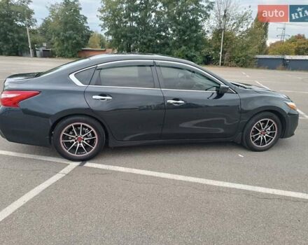 Сірий Ніссан Альтіма, об'ємом двигуна 2.49 л та пробігом 209 тис. км за 10000 $, фото 8 на Automoto.ua