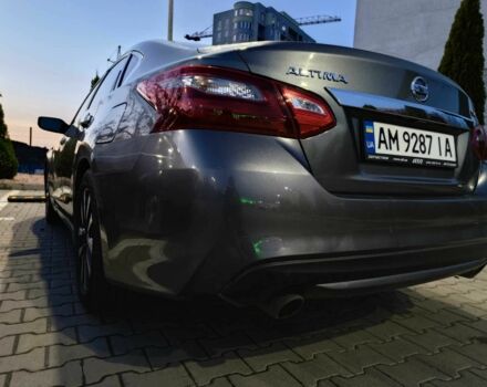 Серый Ниссан Альтима, объемом двигателя 2.5 л и пробегом 230 тыс. км за 9499 $, фото 3 на Automoto.ua
