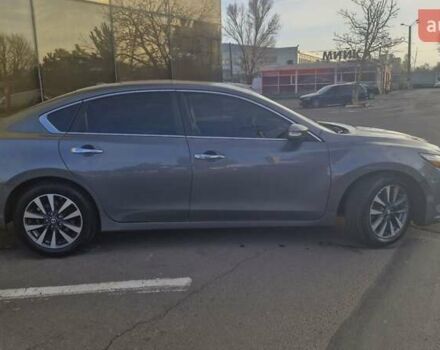 Серый Ниссан Альтима, объемом двигателя 2.49 л и пробегом 224 тыс. км за 10700 $, фото 9 на Automoto.ua