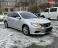 Серый Ниссан Альтима, объемом двигателя 2.49 л и пробегом 75 тыс. км за 10900 $, фото 1 на Automoto.ua