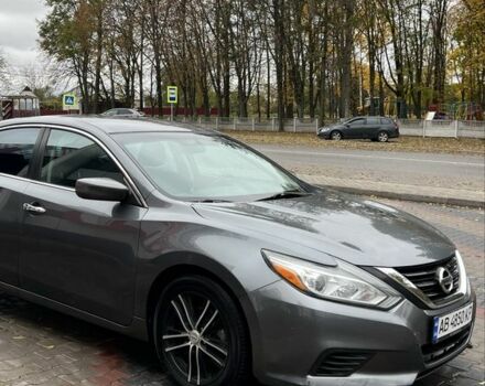 Серый Ниссан Альтима, объемом двигателя 2.5 л и пробегом 95 тыс. км за 12300 $, фото 9 на Automoto.ua