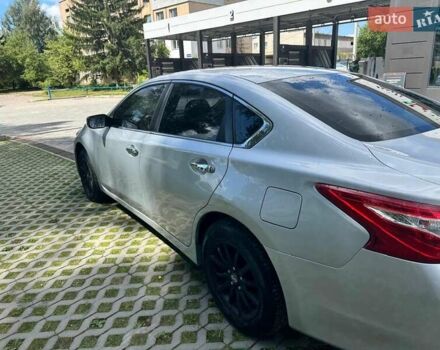 Серый Ниссан Альтима, объемом двигателя 2.49 л и пробегом 146 тыс. км за 10700 $, фото 1 на Automoto.ua