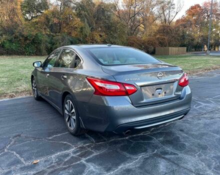 Серый Ниссан Альтима, объемом двигателя 2.5 л и пробегом 69 тыс. км за 9500 $, фото 7 на Automoto.ua