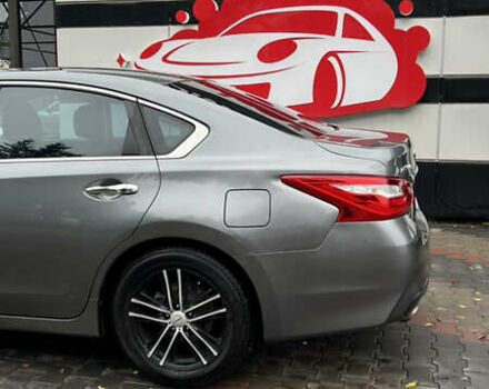 Сірий Ніссан Альтіма, об'ємом двигуна 2.49 л та пробігом 94 тис. км за 13800 $, фото 5 на Automoto.ua