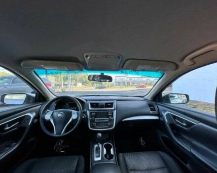 Серый Ниссан Альтима, объемом двигателя 2.5 л и пробегом 67 тыс. км за 1850 $, фото 8 на Automoto.ua