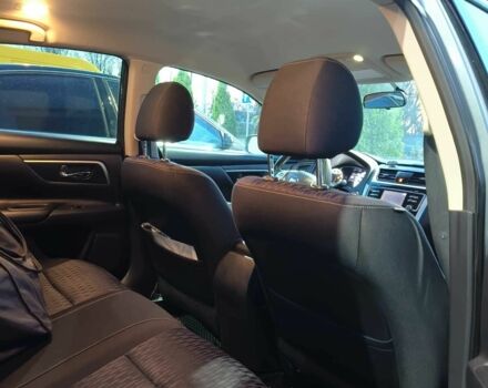 Серый Ниссан Альтима, объемом двигателя 2.5 л и пробегом 230 тыс. км за 9499 $, фото 9 на Automoto.ua